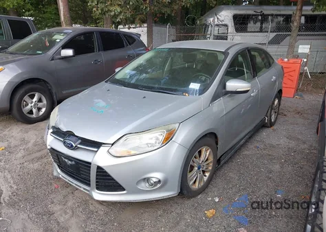 2012 Ford Focus Sel из США, поврежденный, VIN 1FAHP3H24CL107583